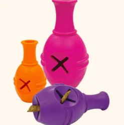 KONG Genius "Leo" Treat Dispensing Dog Toy Fashion
