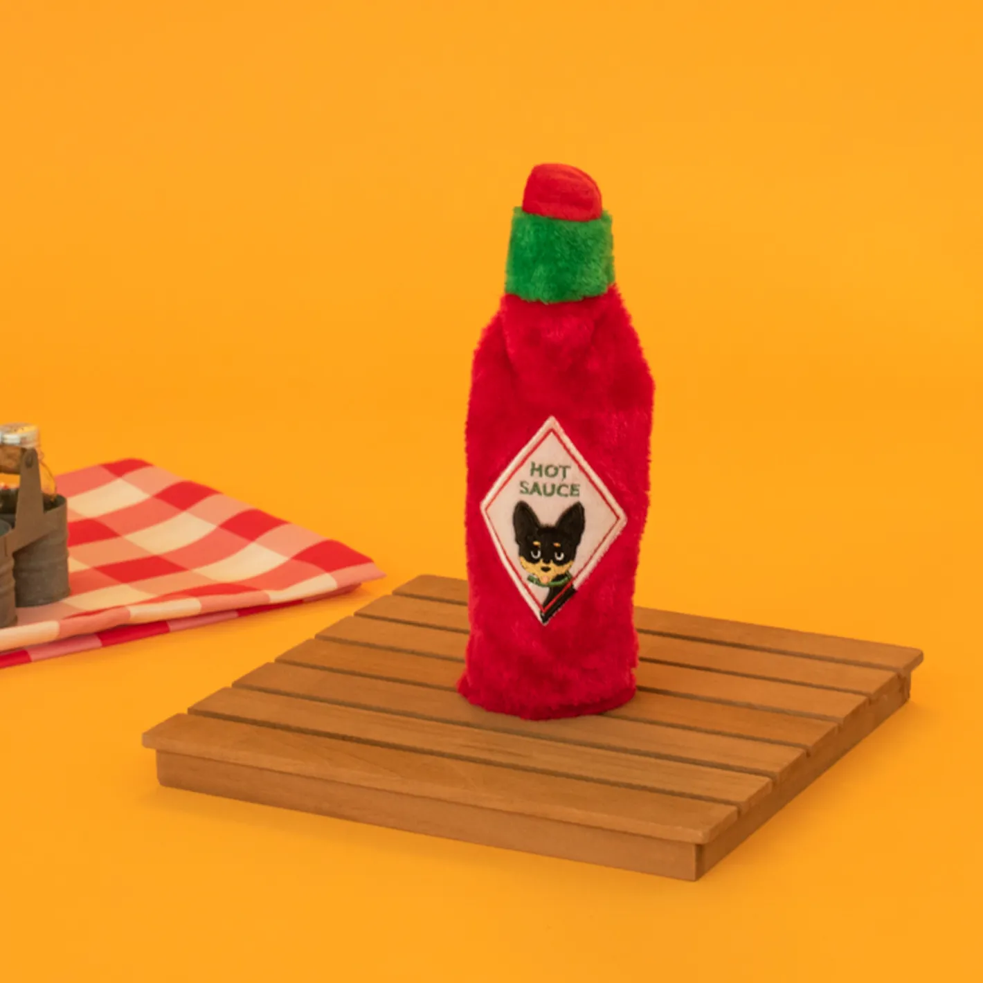 Zippy Paws Hot Sauce Crusherz Crunch & Squeak Dog Toy - Pupbasco Outlet